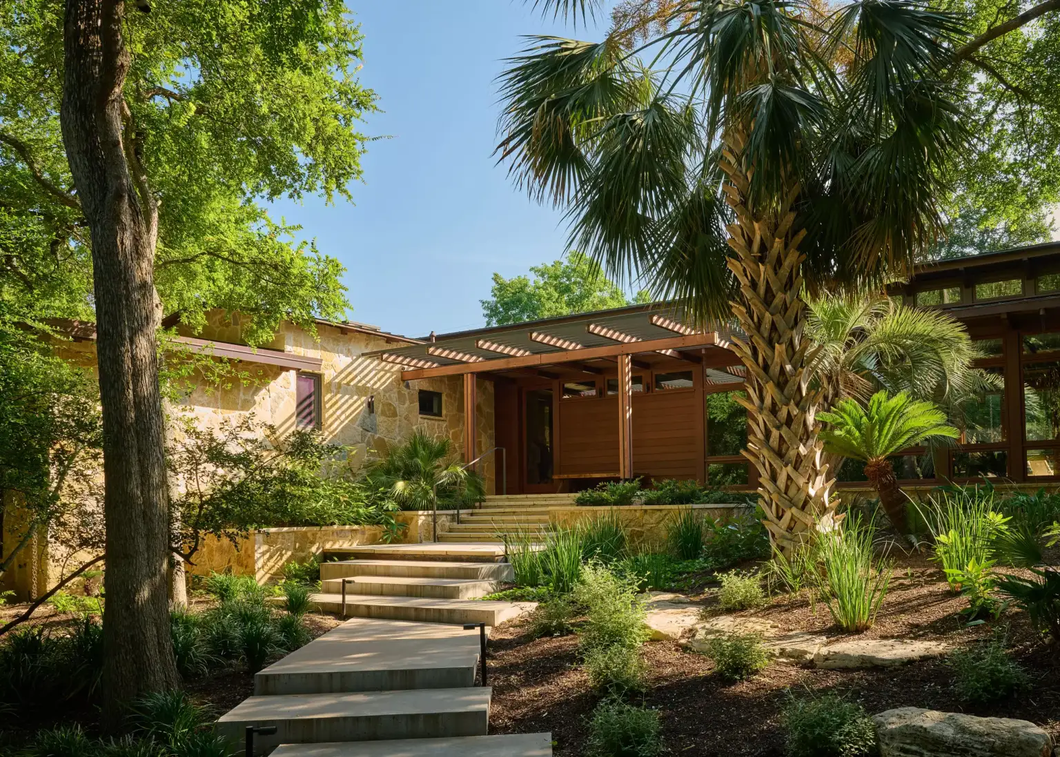 Old West Austin Residence - Image 2 of 6