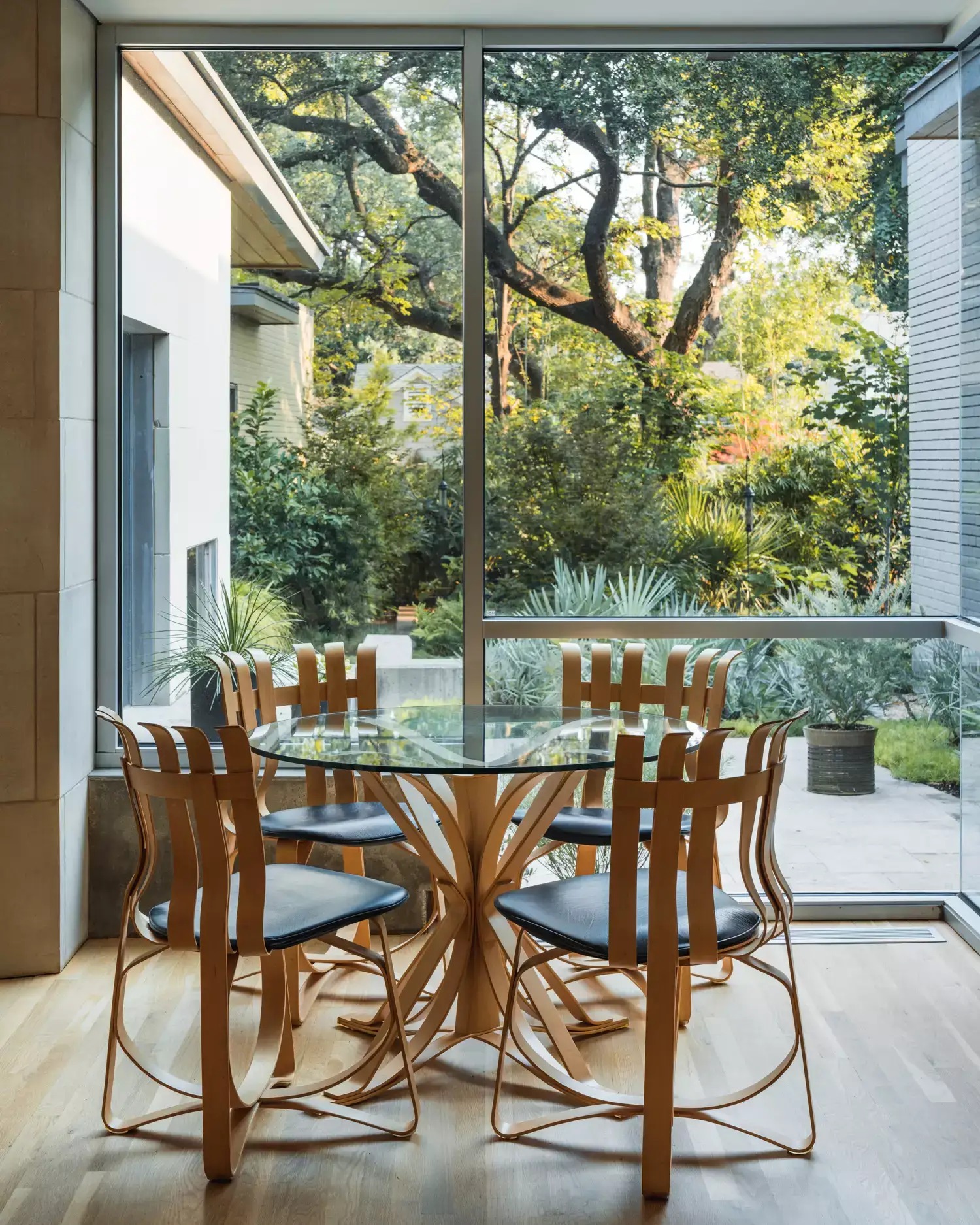 Pemberton Heights Residence - Image 5 of 5