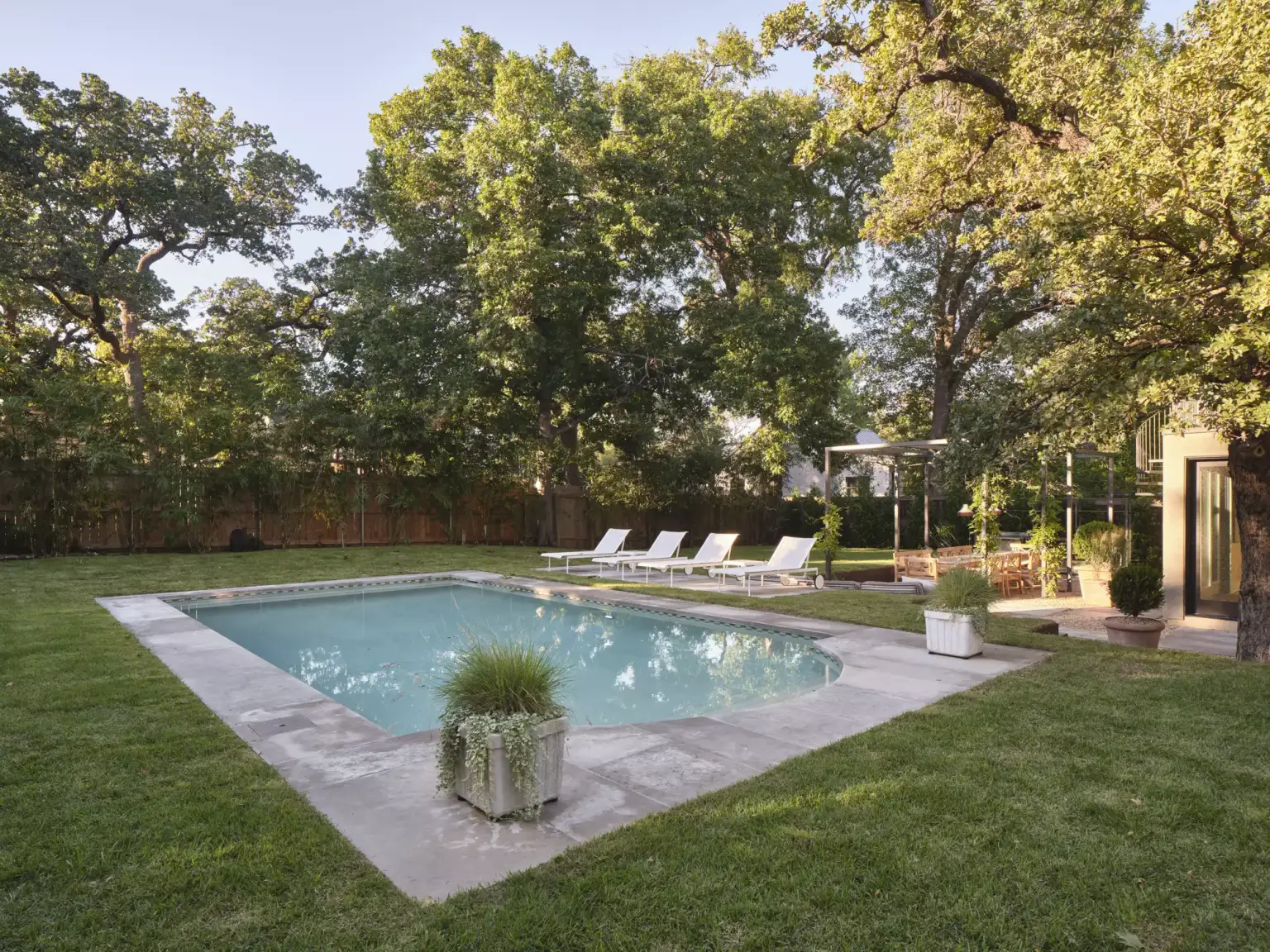 Tarrytown Residence - Image 4 of 4