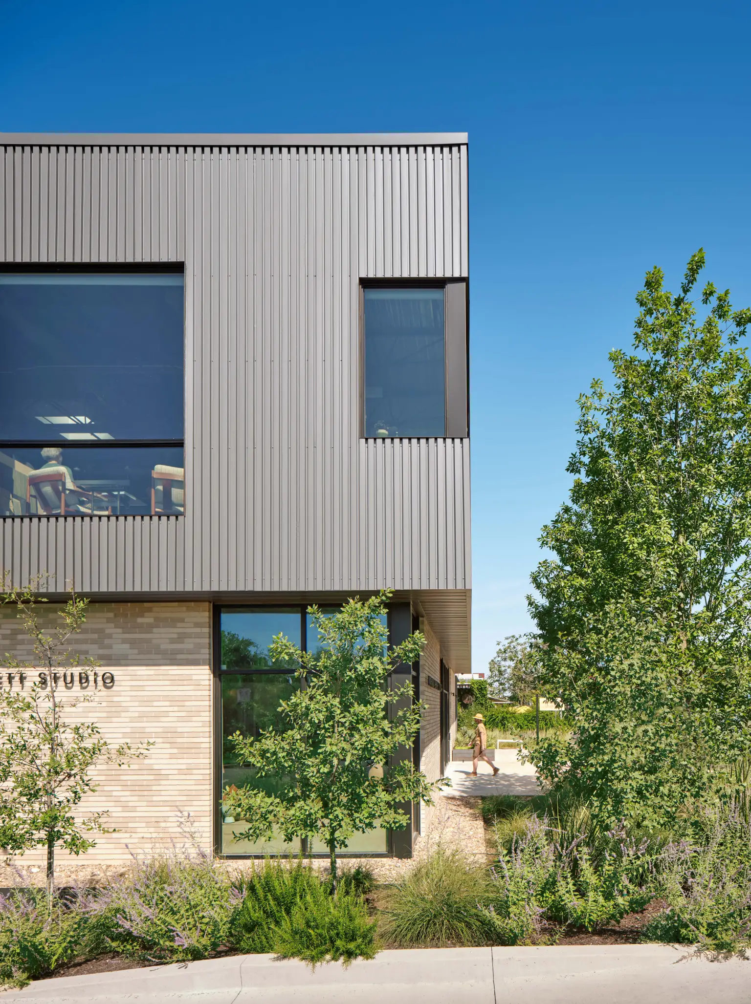 East Eleventh - Image 4 of 8