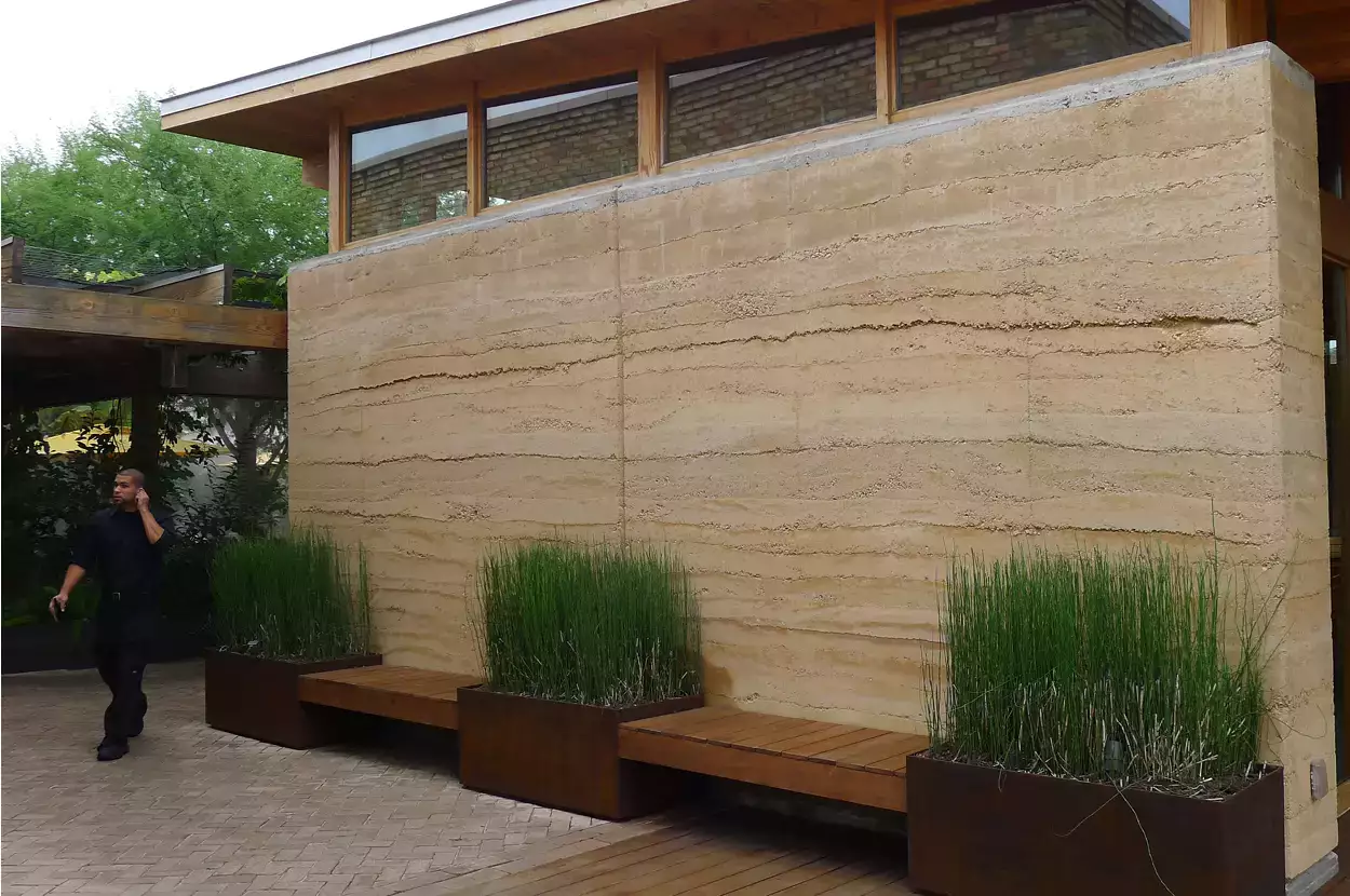 El Monumento - Image 6 of 8