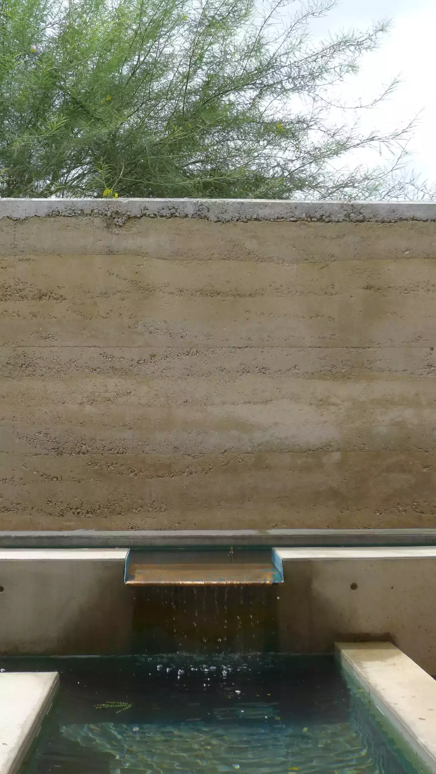 El Monumento - Image 3 of 8