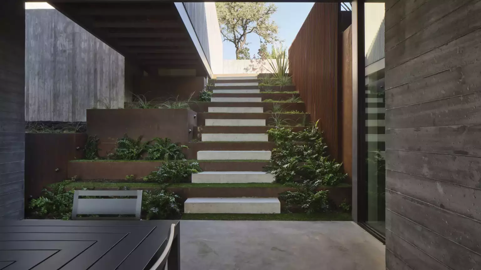 Greenbelt Residence - Image 5 of 5